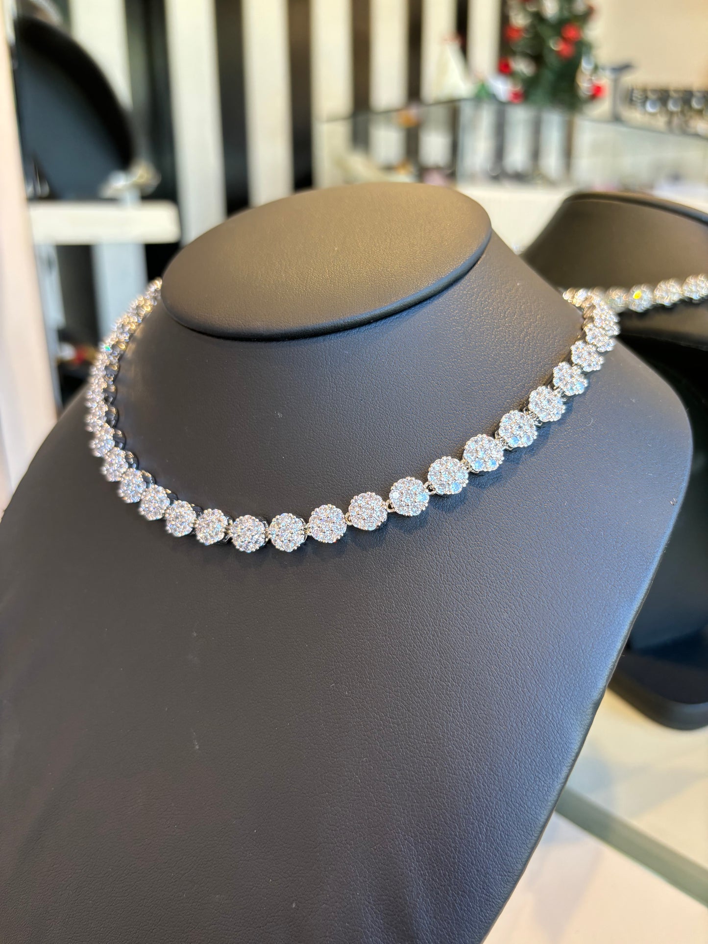 Collar floresita silver