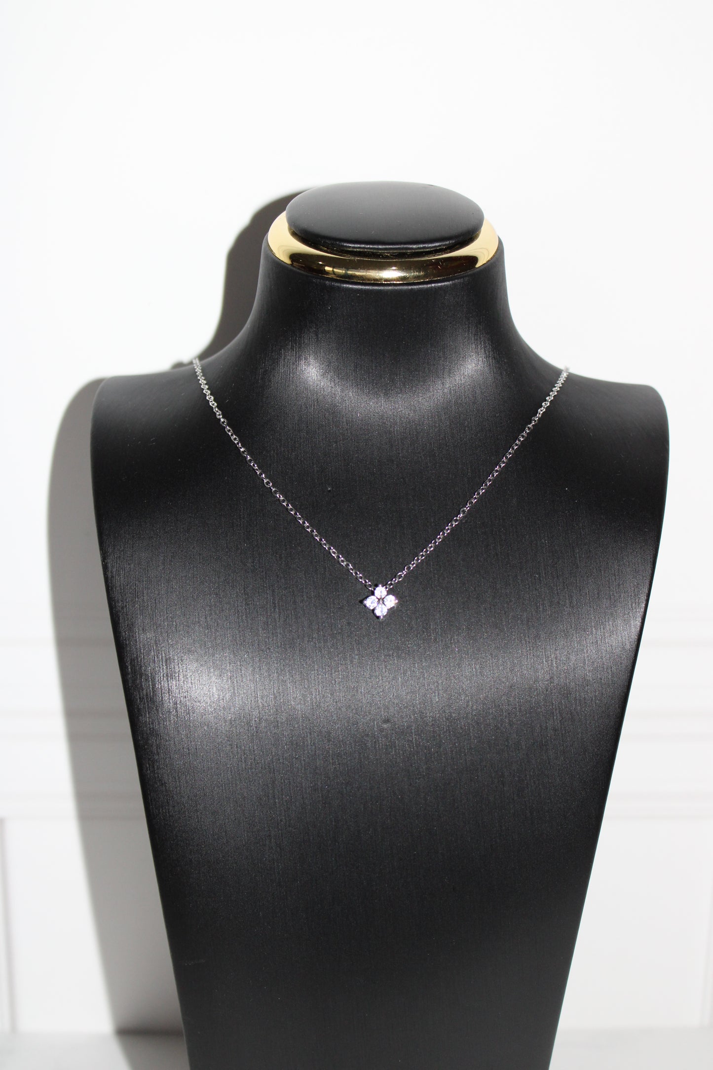 Collar flor mini plata