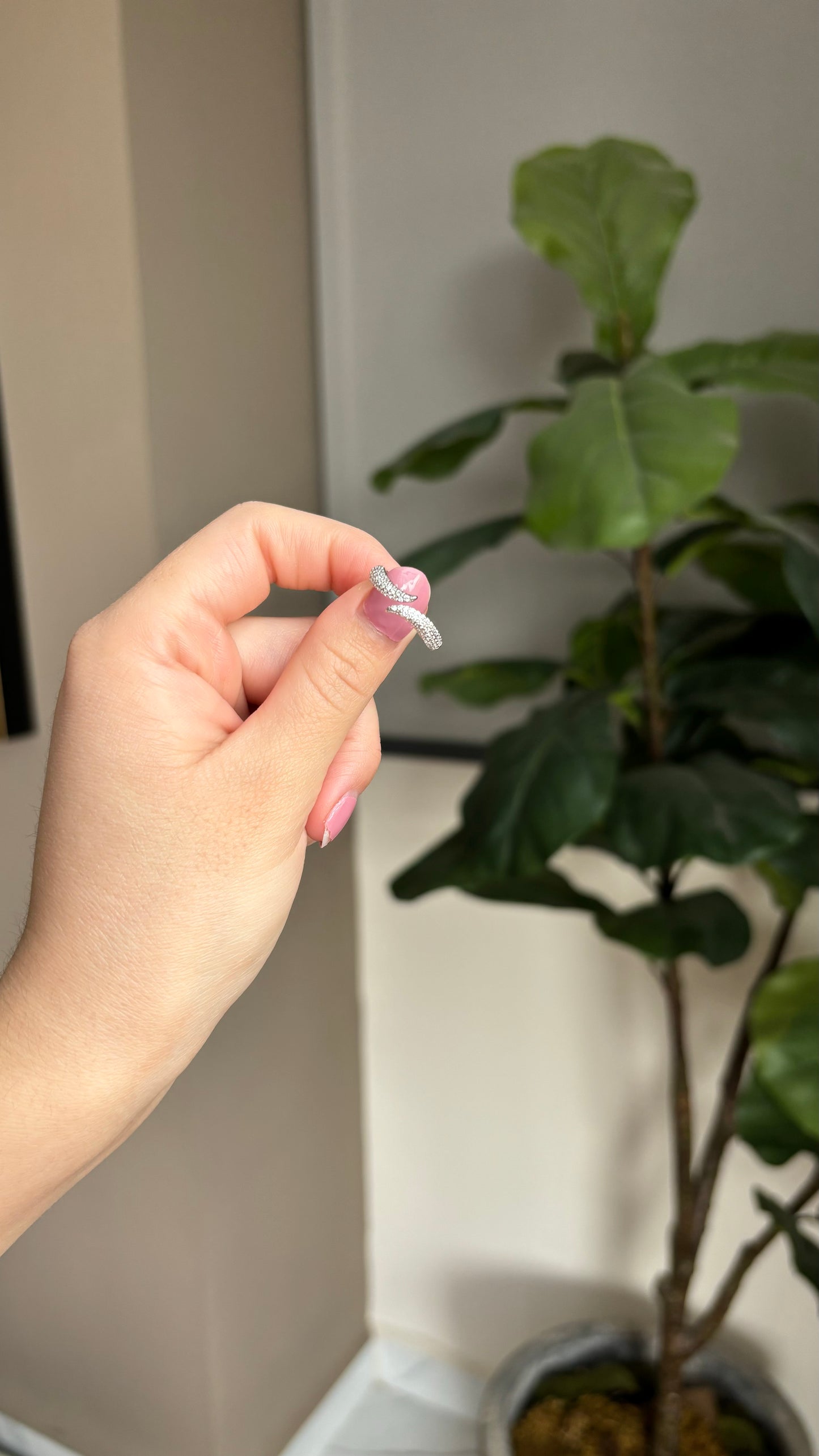 Anillo zirconias ajustable