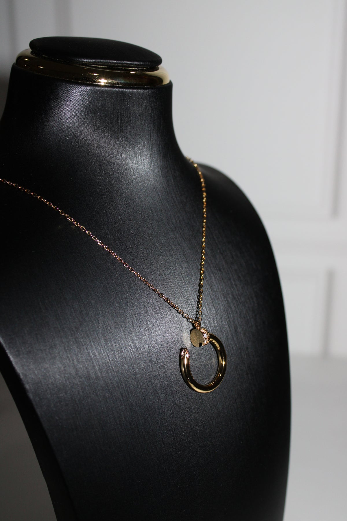 Collar Cartier Clavo gold