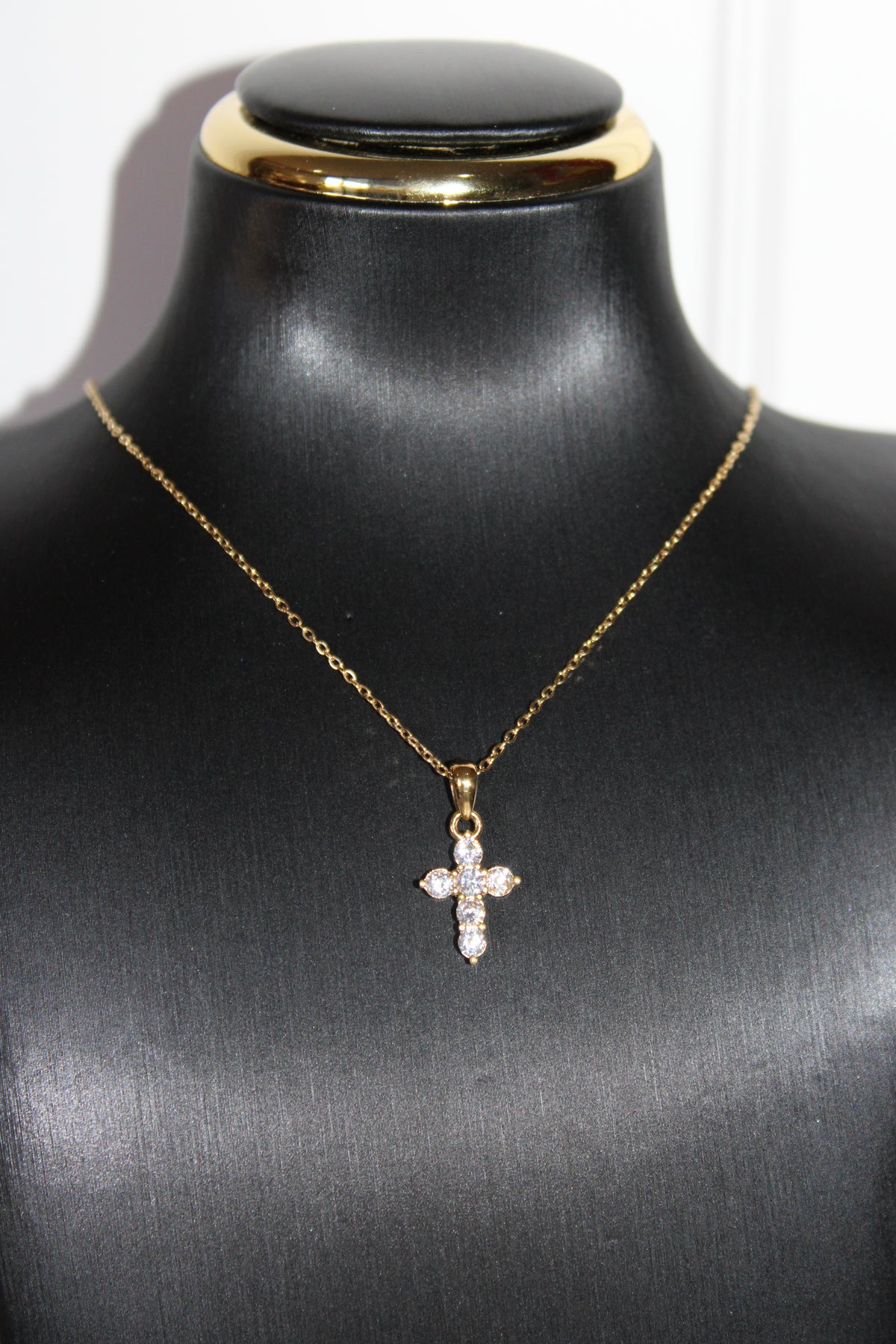 Cruz Camila Gold