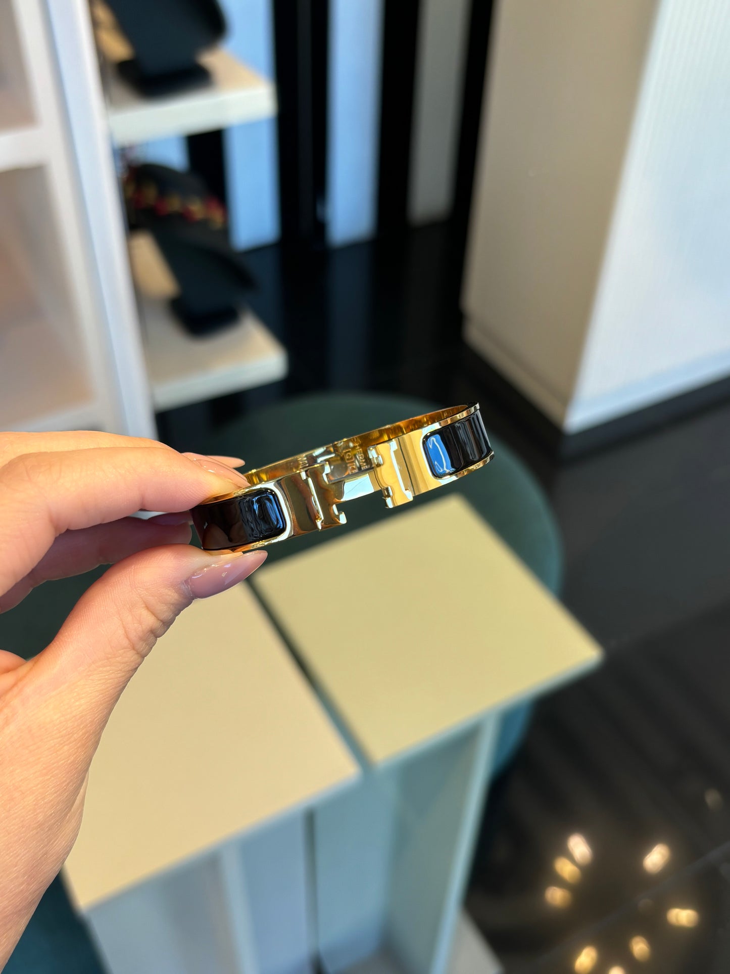 Brazalete Hermes negro