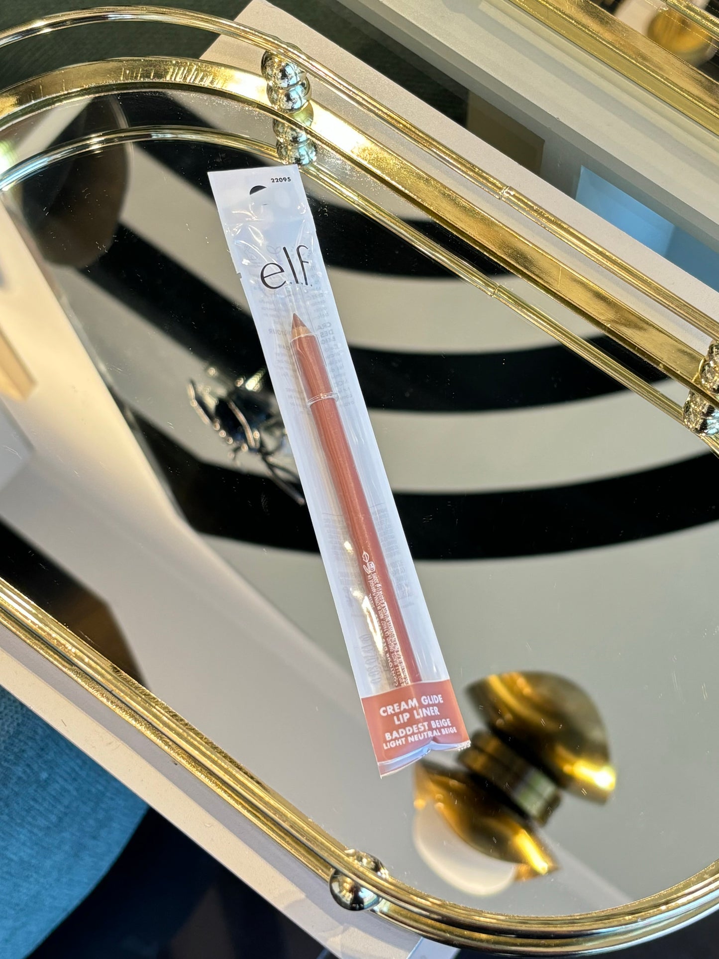 Elf lápiz delineador Baddest Beige