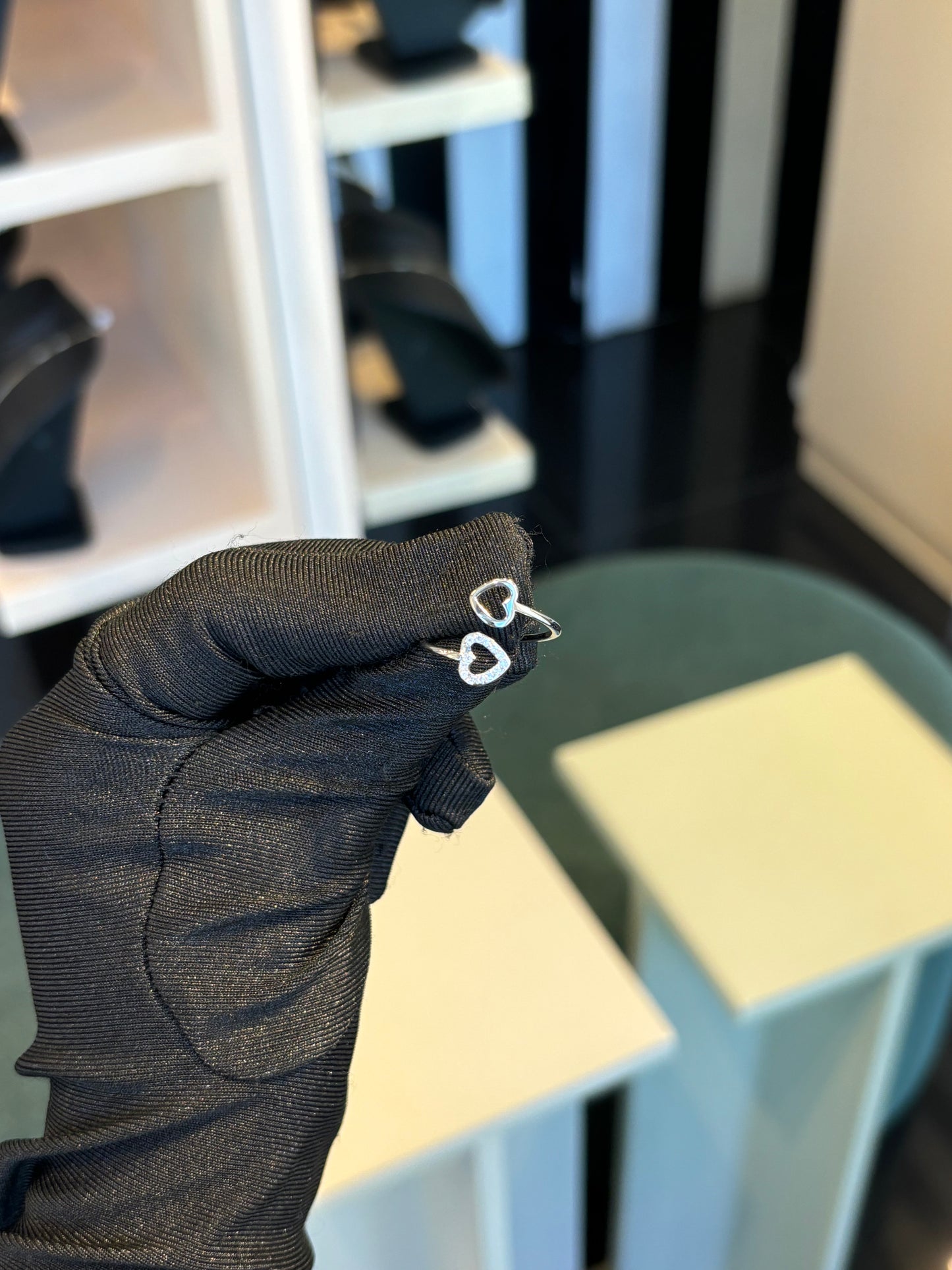 Anillo corazones ajustable