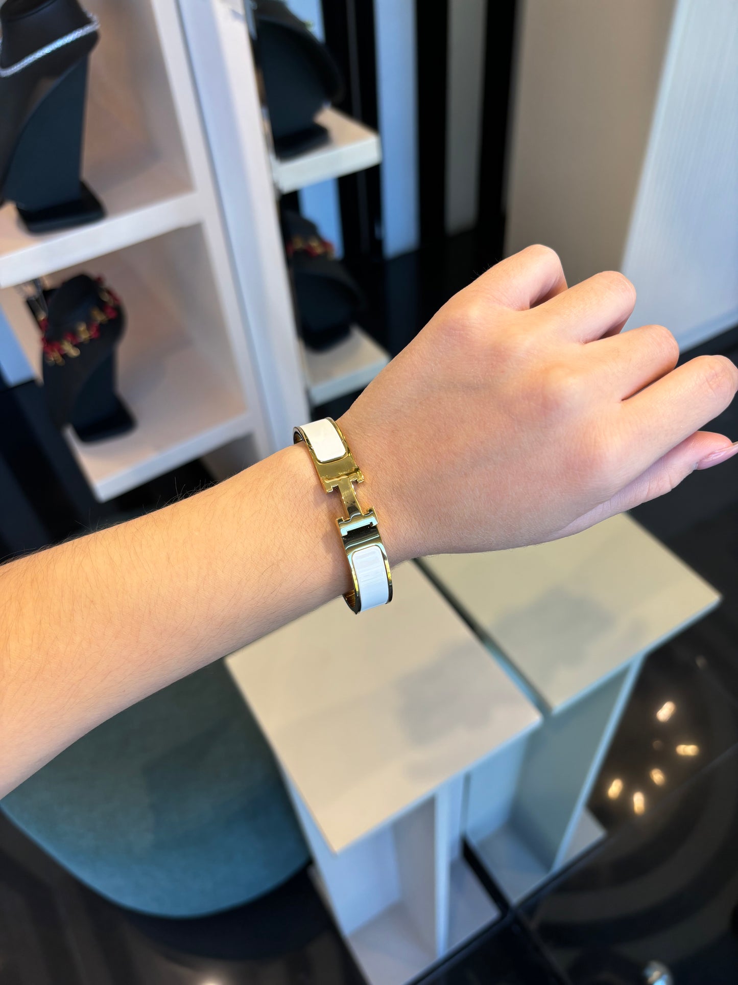 Brazalete Hermes blanco