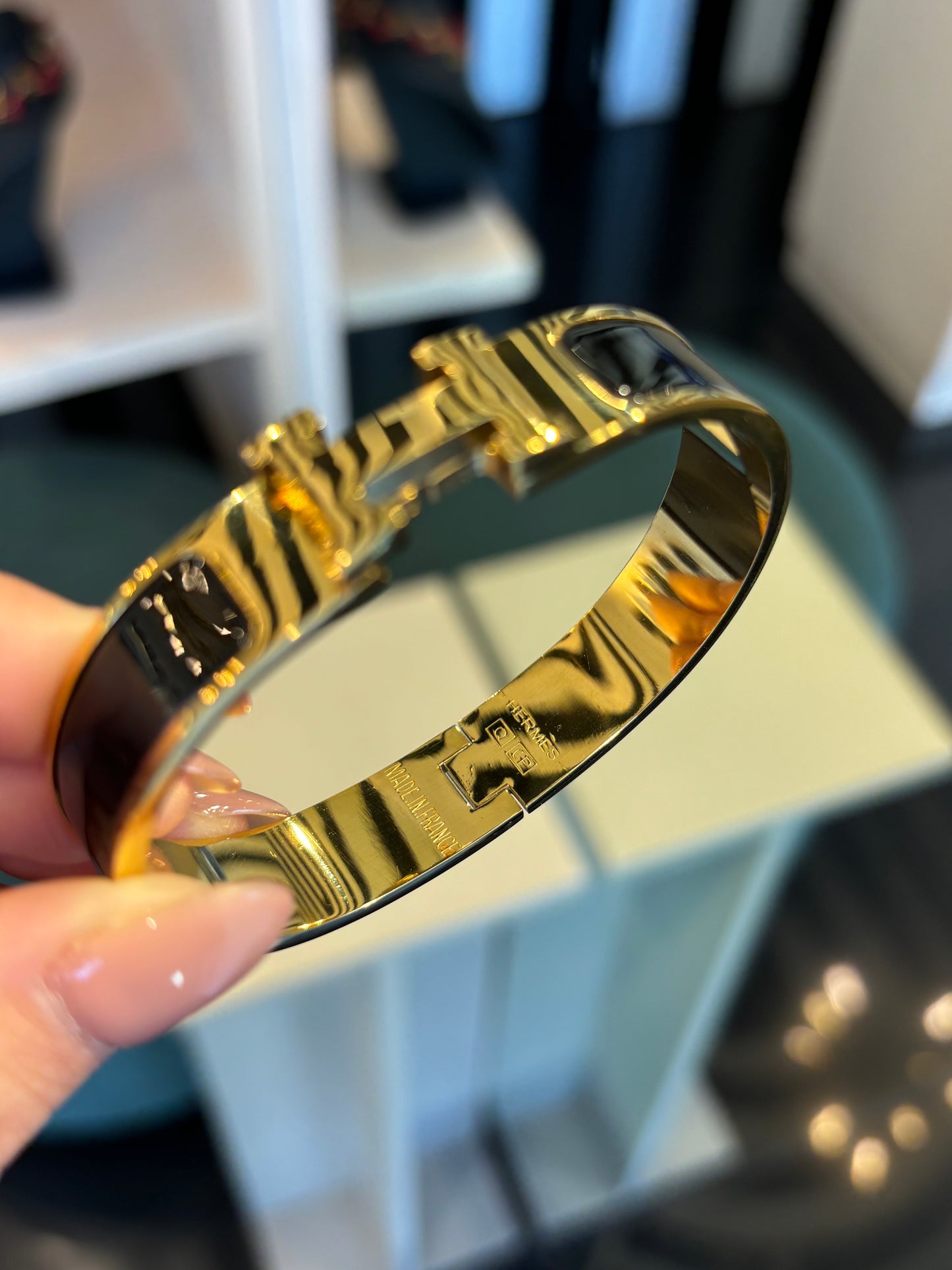 Brazalete Hermes negro