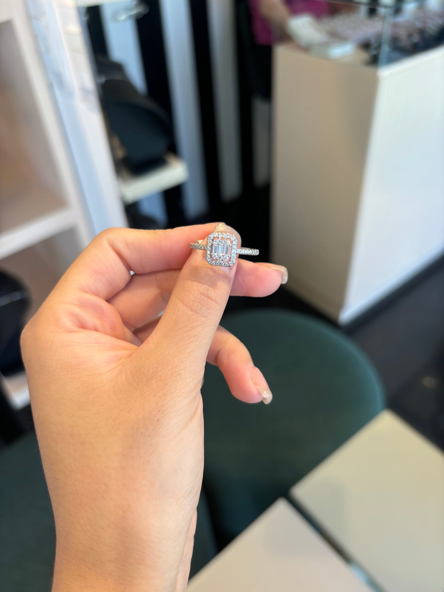 Anillo baguette