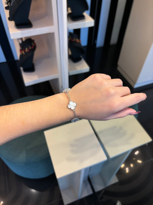 Pulsera flores VCA blanca plateada