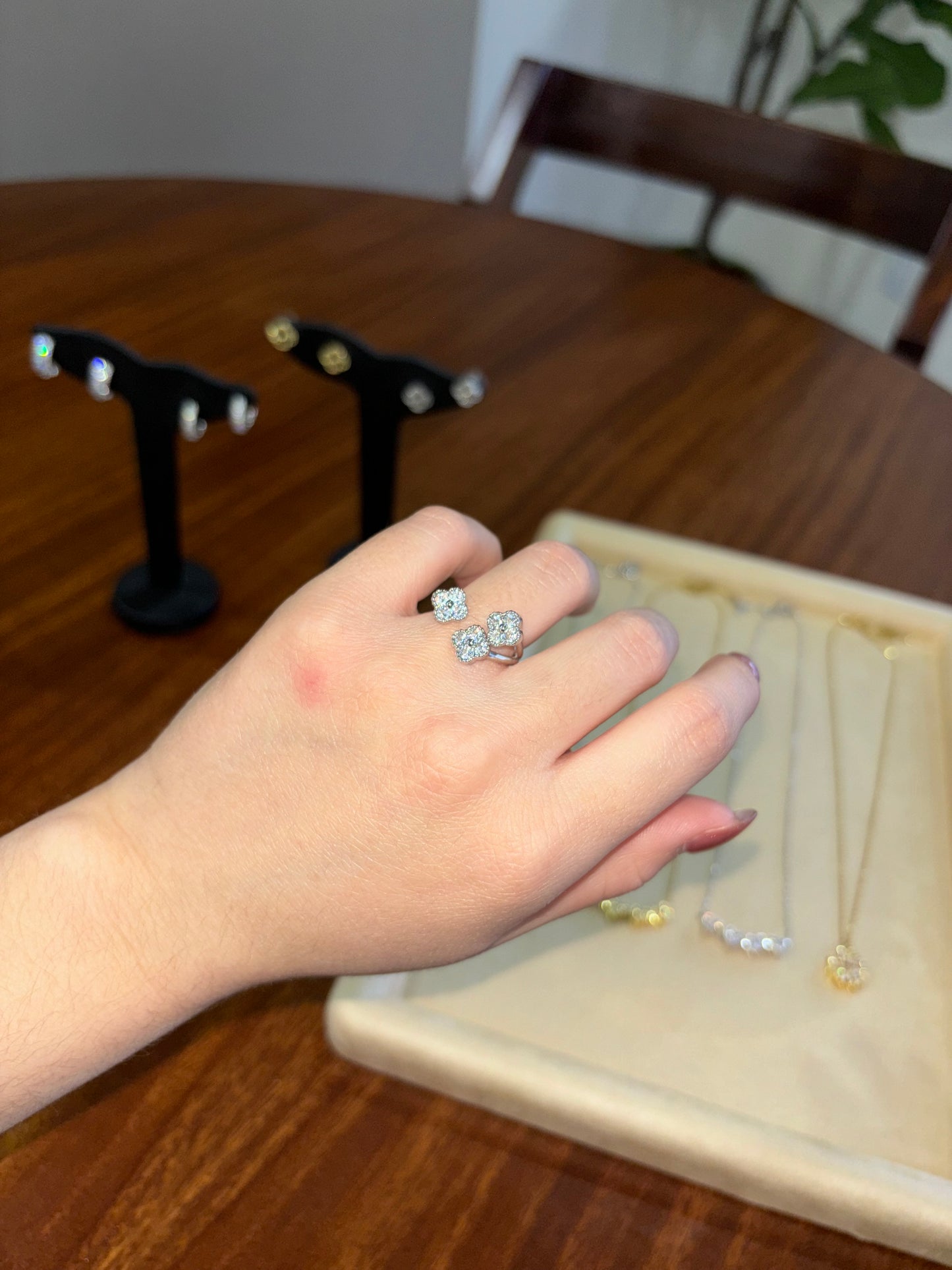 Anillo flores ajustable