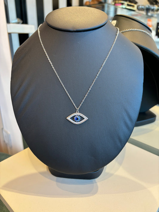 Collar ojo