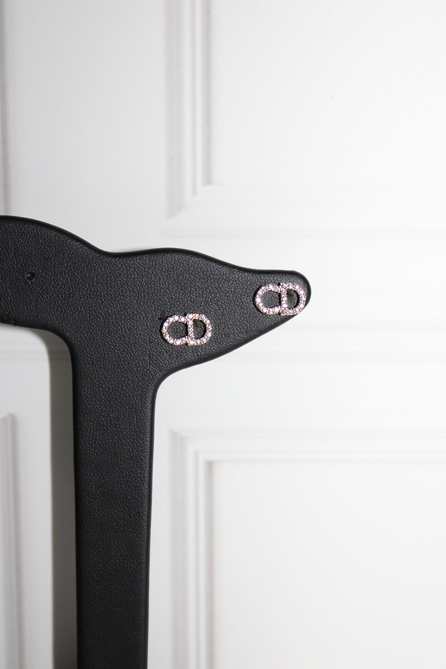 Aretes CD mini zirconias gold